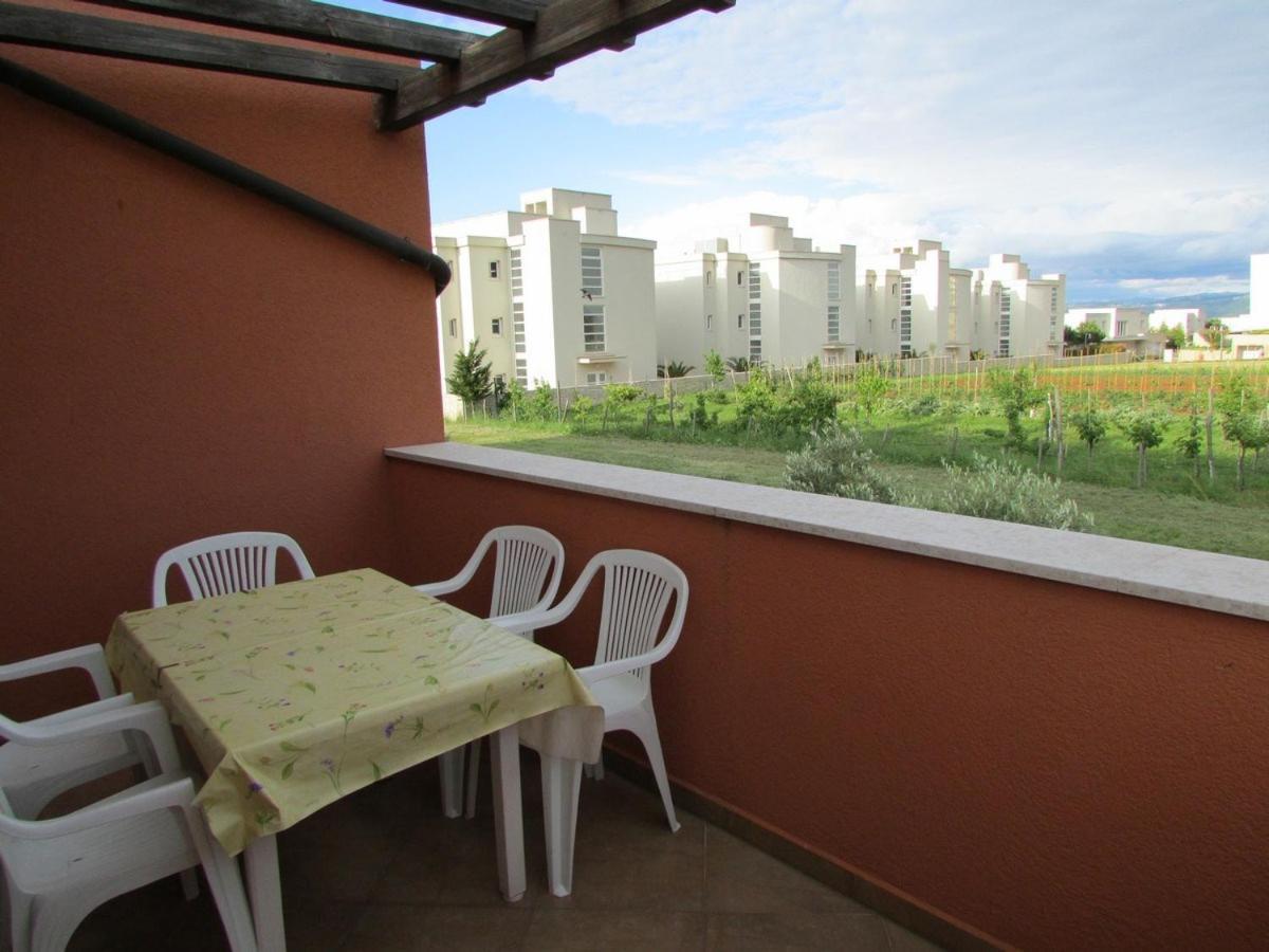 Apartments Monte Rosso Савудрия Экстерьер фото